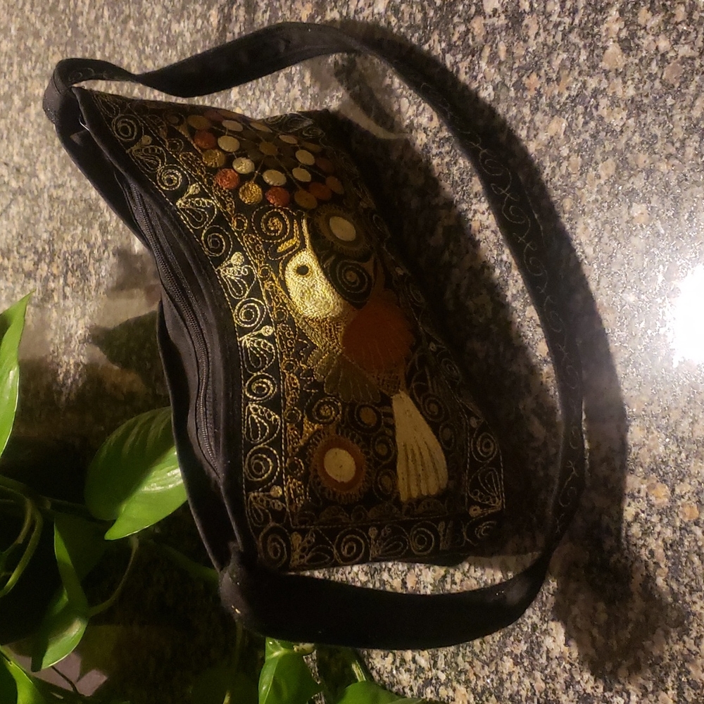 Shoulder Bag - Picture 2 of 8
